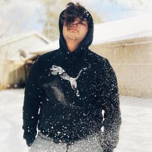 Meet your Posher, Hamza